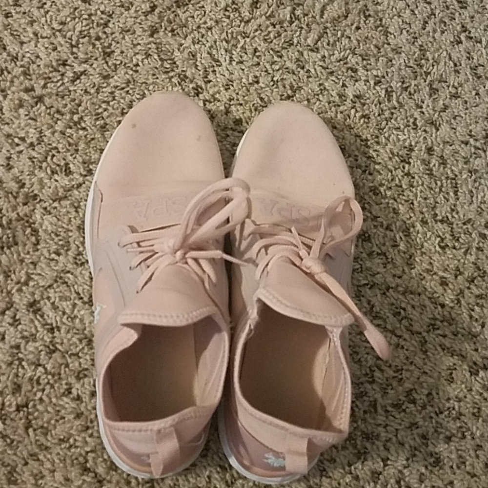 Pink polo shoes